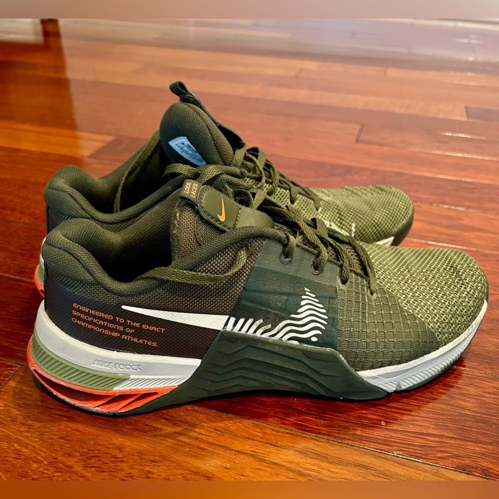 Nike Metcon 8 “Cargo Khaki” Men’s Size 9.5 EUC